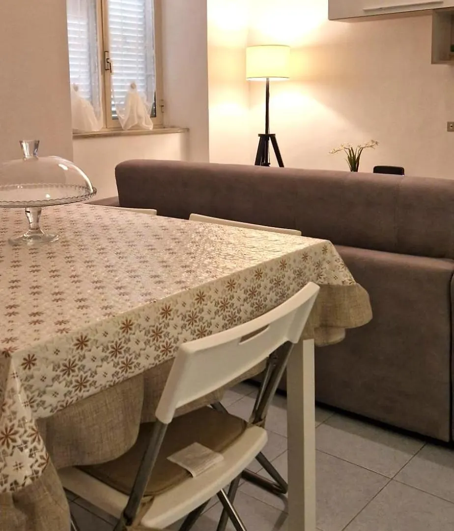 A Casa Di Tilla Naples 0*,  Italy